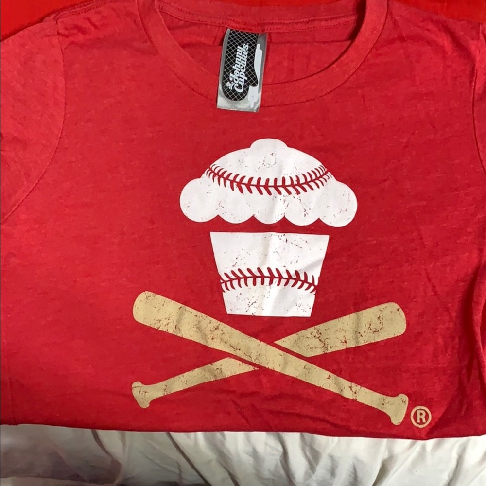 Johnny Cupcakes t shirt